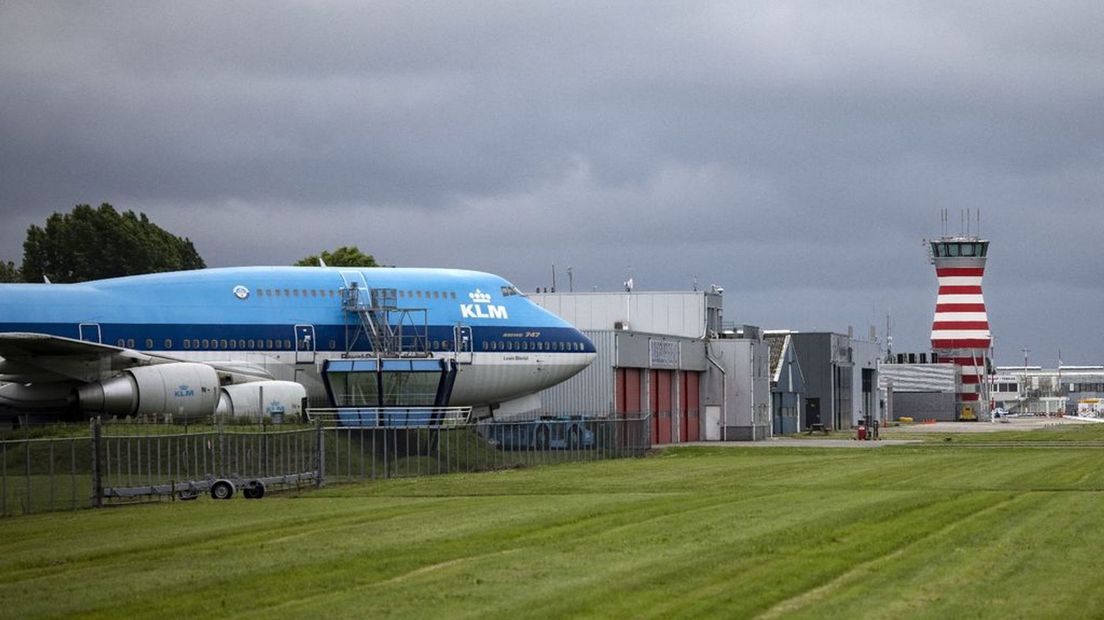 'Schiphol koopt boeren uit op Veluwe voor meer stikstofruimte'