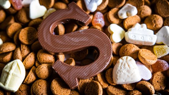 Topdrukte bij bakkers door Sinterklaas