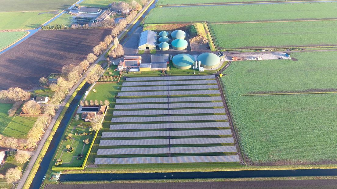 Het eerste zonnepark van de gemeente Midden-Drenthe aan de Middenraai (Rechten: Kloosterman)