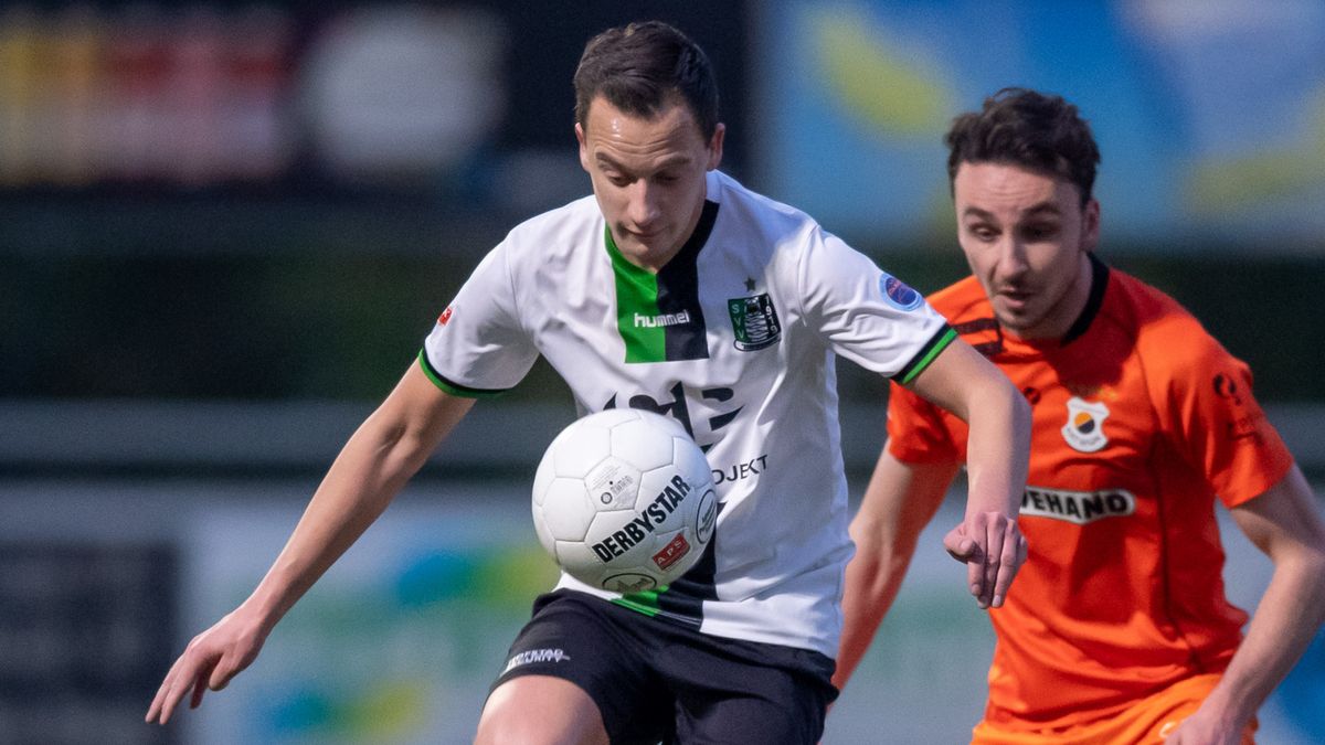 Transfercarrousel amateurvoetbal | Kind van de club keert na jaar afwezigheid terug bij Scheveningen
