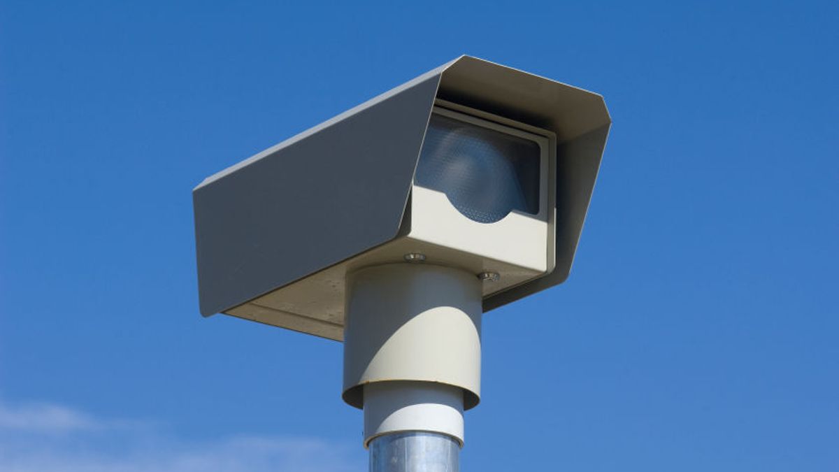 Zes nieuwe digitale flitspalen in Limburg