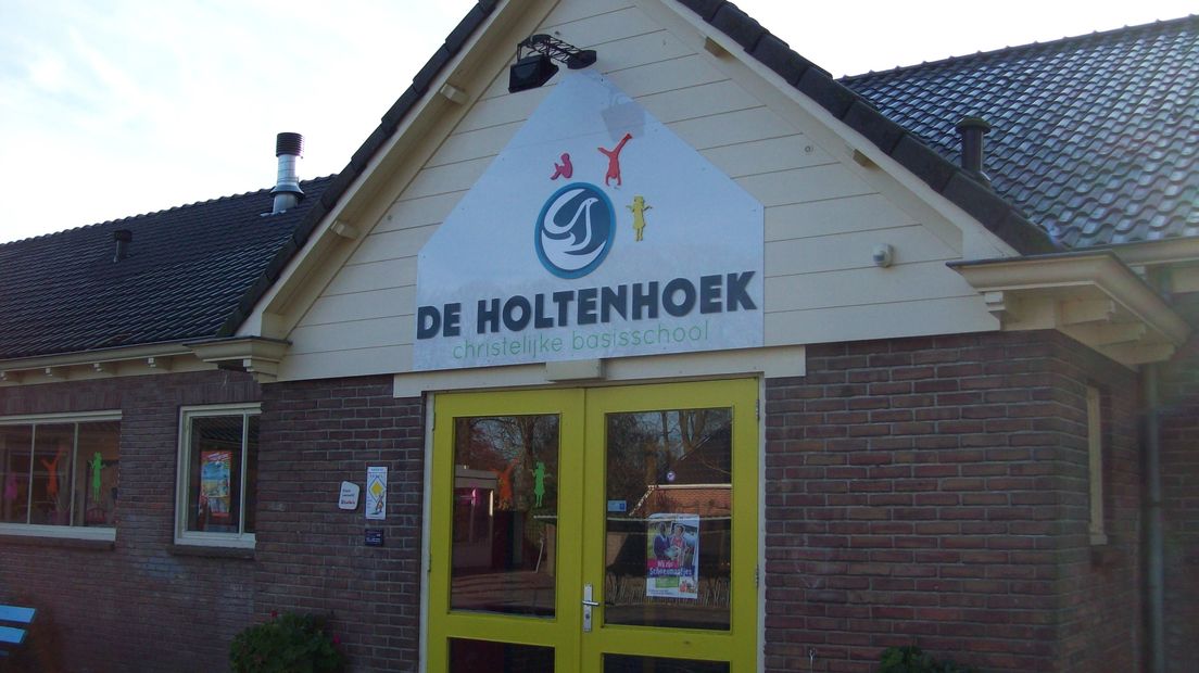 Basisschool De Holtenhoek heeft besloten de huidige locatie te verbouwen (Rechten: archief RTV Drenthe)