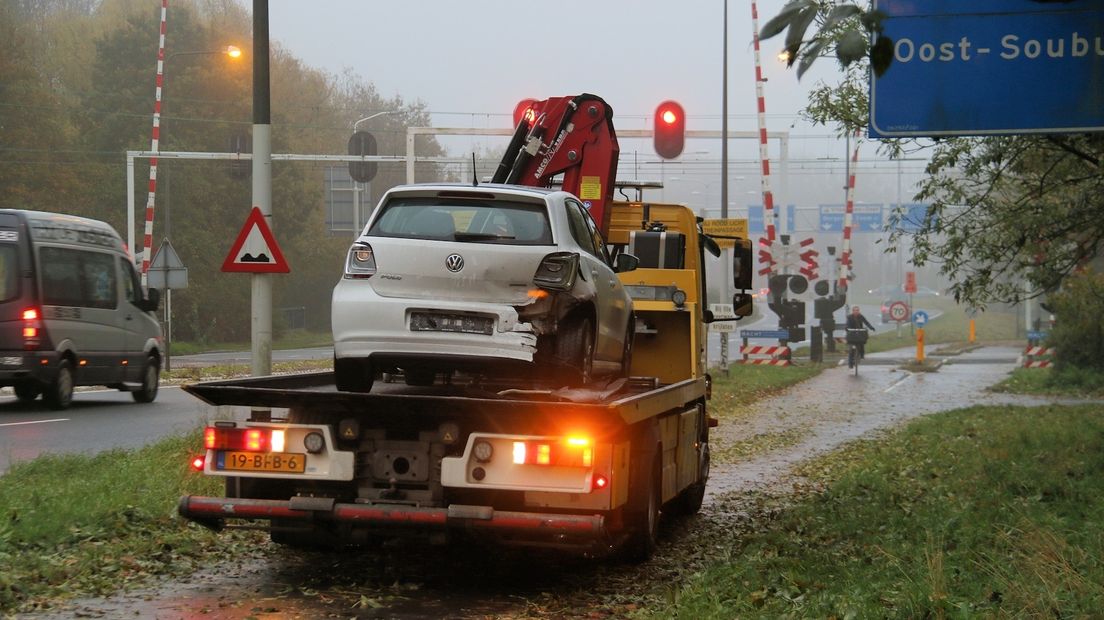Ongeluk zorgt voor vertraging Sloebrug (video)