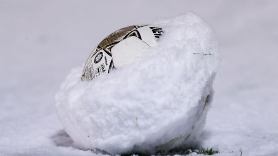 Sneeuw vraagt creativiteit van voetbalclubs. Wie helpt Fortuna? Nieuws