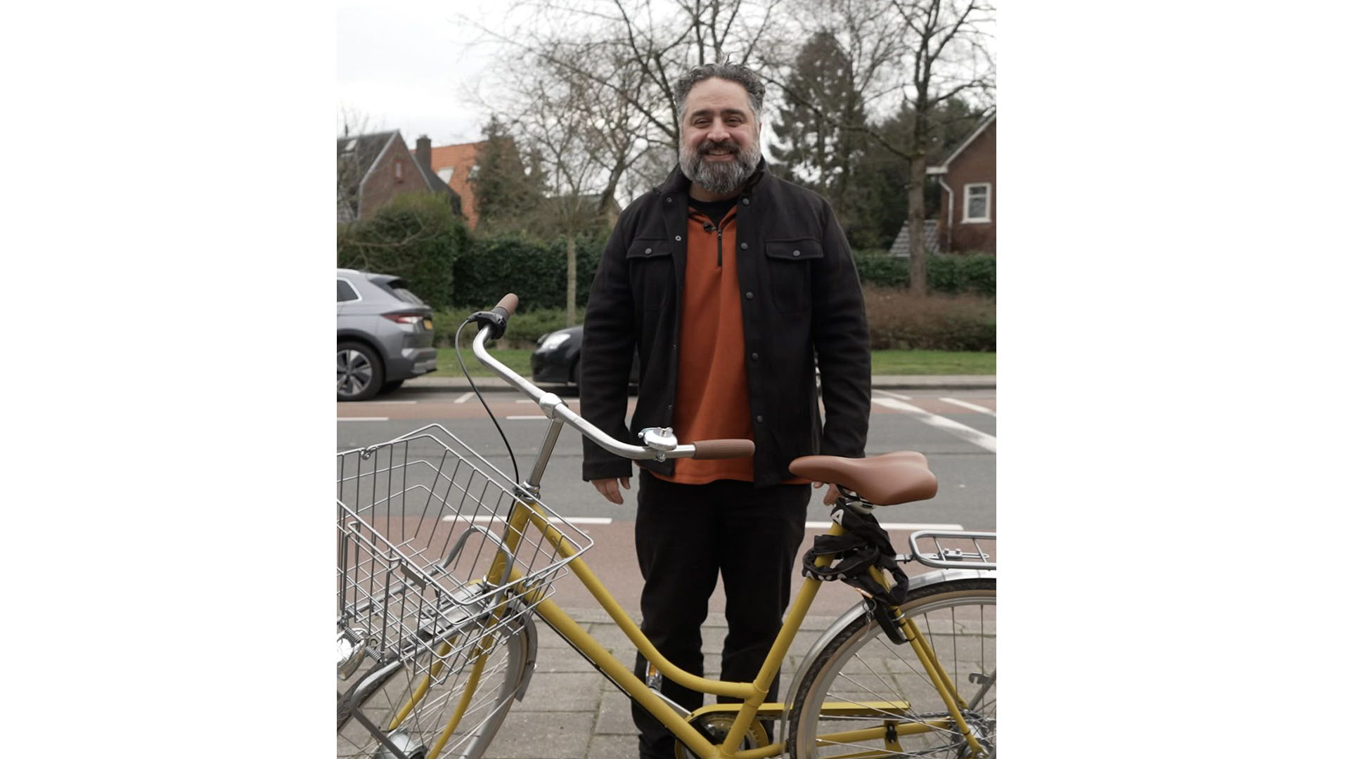 30 dagen zonder auto: hoe Hasan (51) alsnog een fietser werd