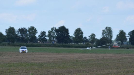 112 Nieuws: Voorzorgslanding Almelo, ravage in Nijverdal bij aanrijding. 112 Nieuws: Voorzorgslanding Almelo, ravage in Nijverdal bij aanrijding.