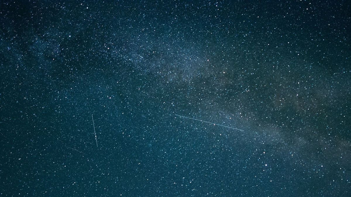 Komende nachten kans op sterrenregen boven Drenthe - RTV Drenthe