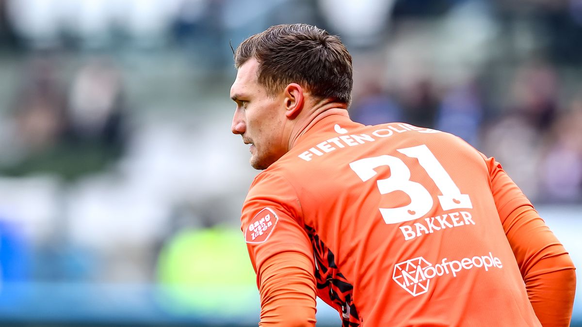 sc Heerenveen raakt reservedoelman kwijt aan Deense topclub: 
