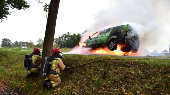 Blauwzuur bij brand elektrische auto: 'Kan ook bij voertuigen met verbrandingsmotor' Home