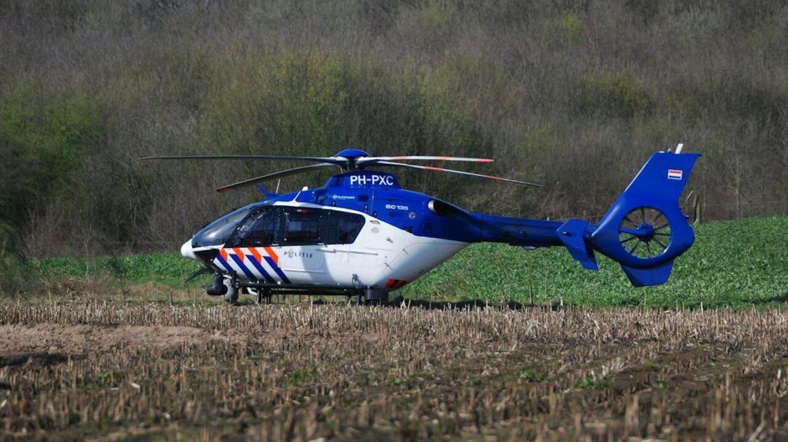 Wakker van de politiehelikopter boven Overdinkel, politie zoekt nog steeds naar drietal