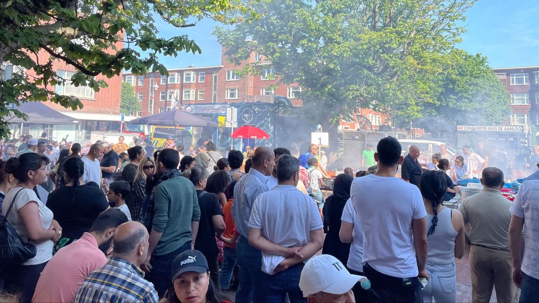 Duizend mensen kwamen op de barbecue af van Vadercentrum ADAM