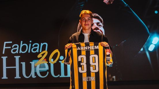 Bekerfinale Longa'30 - Bennekom • Wilco Kelderman verlaat de Giro