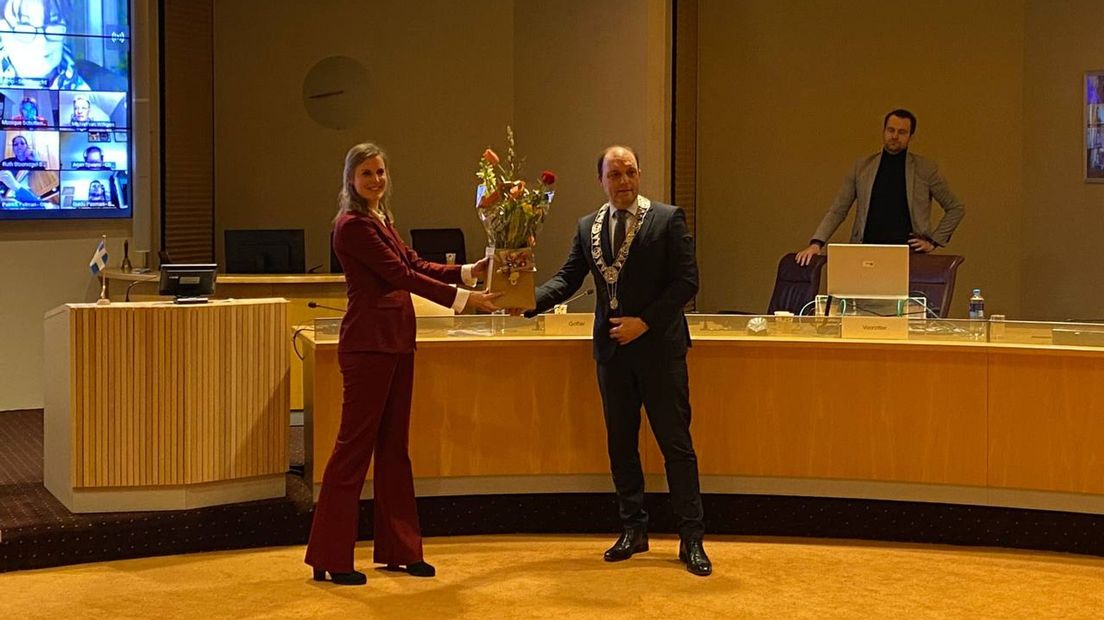 Felicitaties en bloemen van burgemeester Peter Snijders