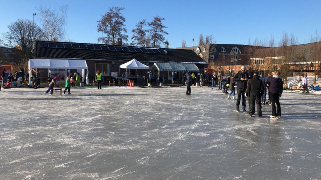 De ijsbaan in de winter van 2021