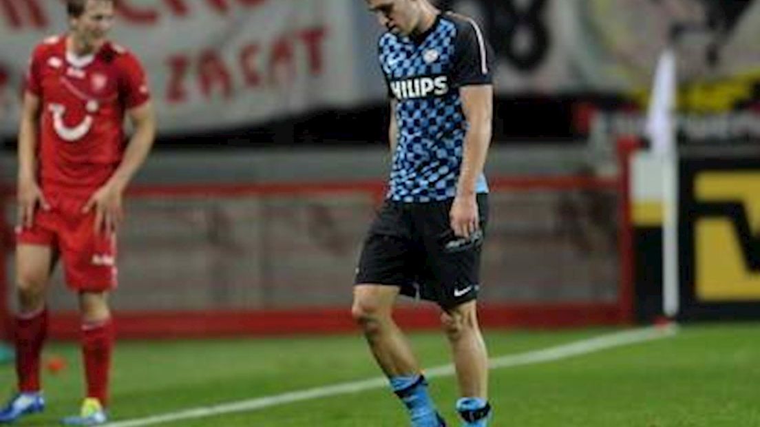 Strootman druipt af na zijn rode kaart