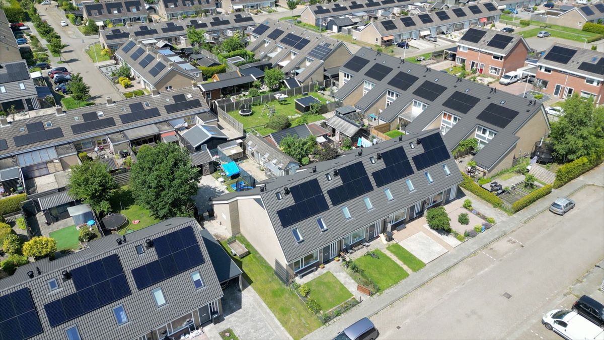 Klachten na groot onderhoud aan woningen De Westereen: “Wet niet nageleefd”