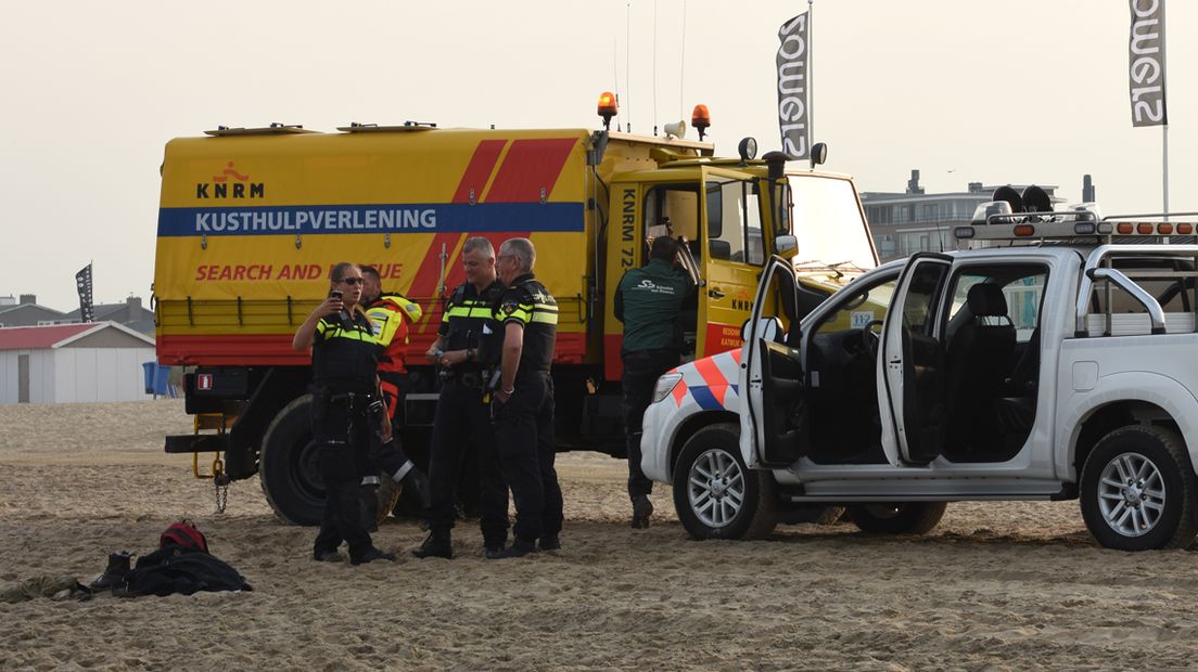 Kleding op het strand bij Katwijk