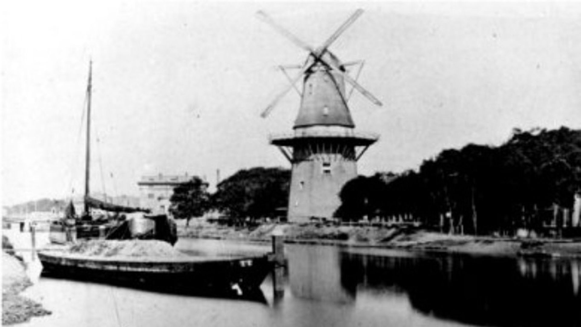 Klap van de molen? Nee, maar Peter uit Woerden wil er wel elke dag een