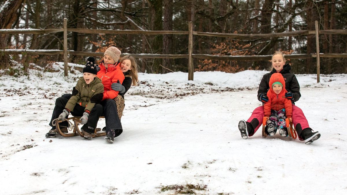 Nog even genieten van de wintersfeer, sneeuwliefhebbers trekken naar Lage Vuursche