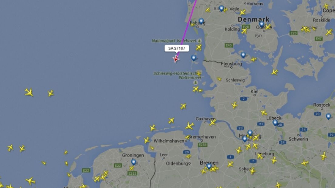 De vlucht (screenshot van flightradar24.com)