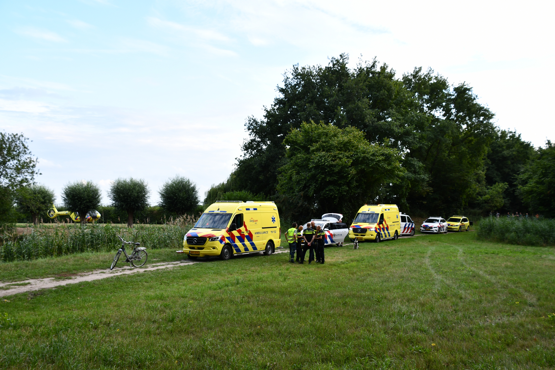 Politie onderzoekt hoe kinderwagen met baby te water raakte in Hulst