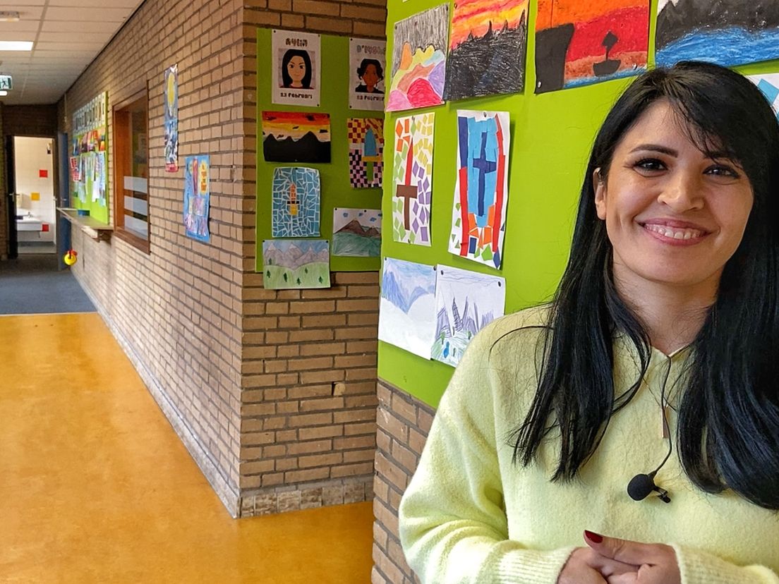 Salwa Said Youssef wil graag weer voor de klas staan, net al in Syrie.