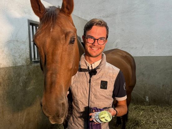 Europees kampioen dressuur Marten Luiten gaat 'paardenpaleis' in Vledder alweer verlaten