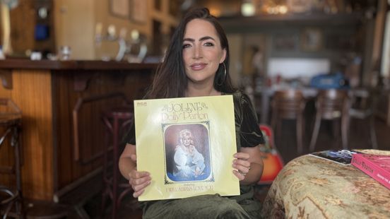 Dolly Parton was ook in Drenthe een icoon: 'Als ze een ruimte in loopt, gaat de zon schijnen' Nieuws