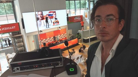 Limburger die negen talen spreekt mocht nieuwe bondscoach Xavi simultaan tolken: 'Dit was vet' Home