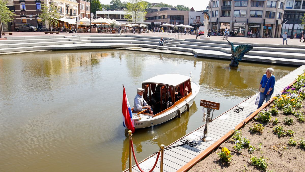 Stadskade Almelo van morgen: woontorens en met kano de binnenstad in