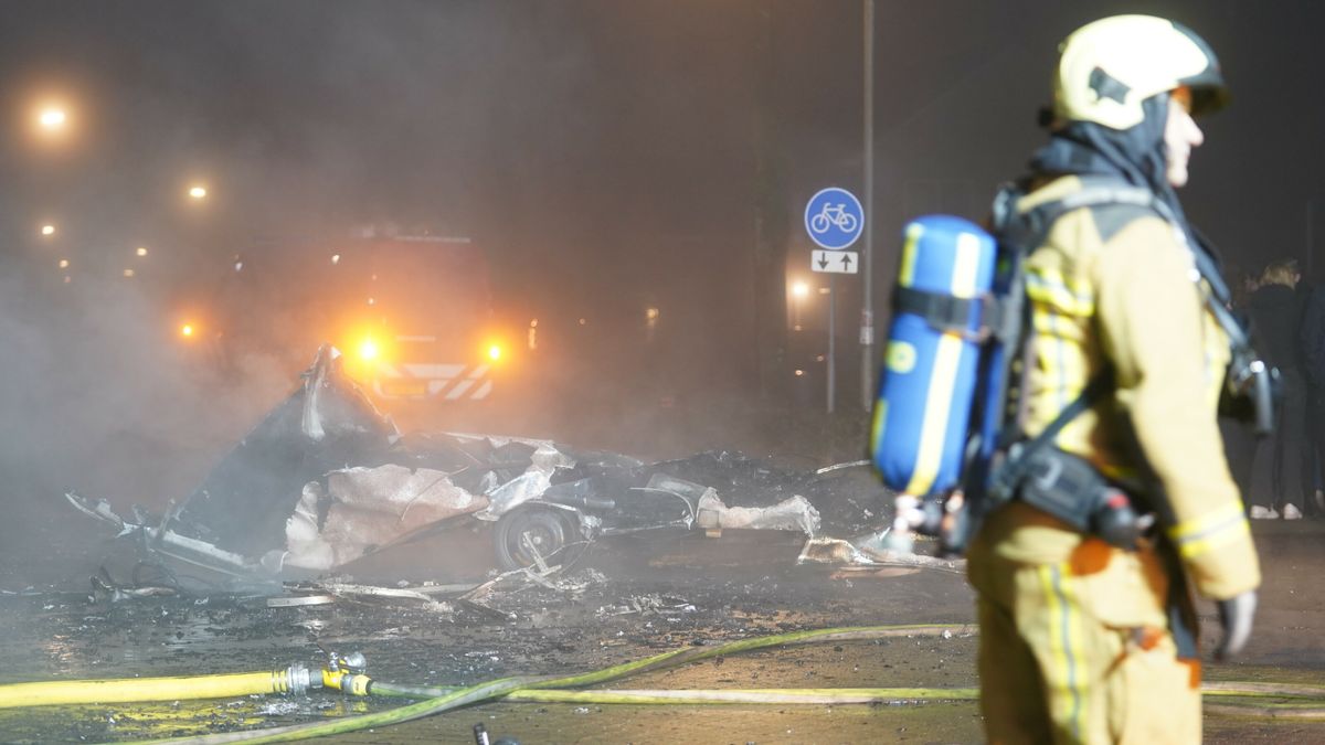 Opnieuw vliegt in Smilde caravan in de hens