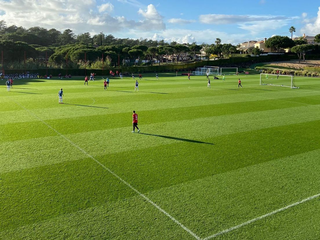 Feyenoord en Stade Rennais in actie in Portugal