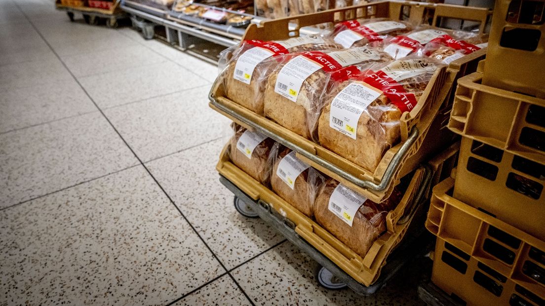 De broodafdeling van een supermarkt (niet de supermarkt in het artikel)