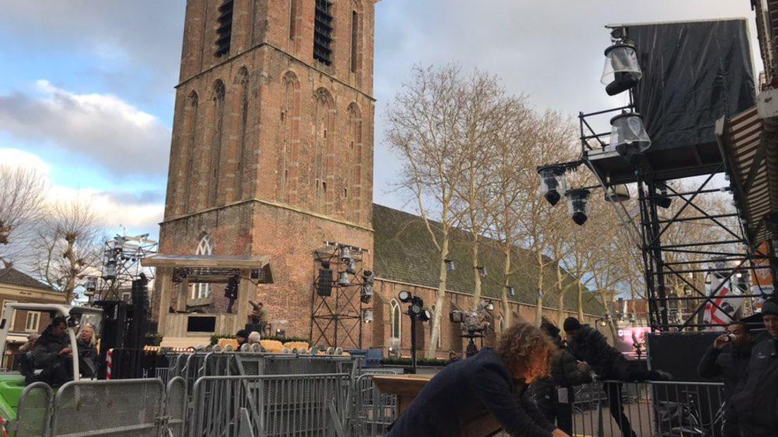 Gert van der Vijver tovert met zand in Meppel (Rechten: RTV Drenthe)