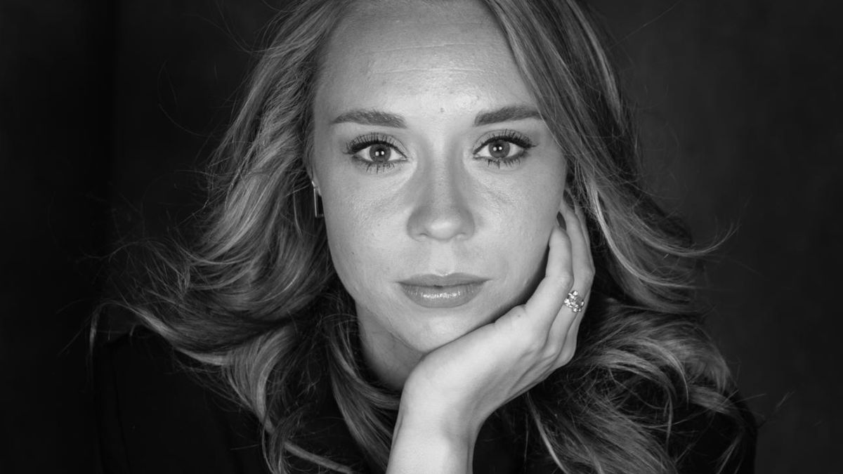 Meddy (29) wil verhaal uitgelekte naaktfoto's omdraaien: 'Geen mens heeft zich ermee te bemoeien'