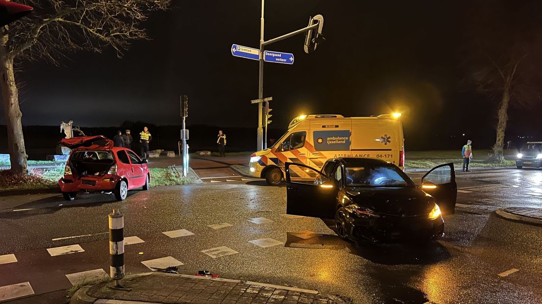 Het verkeer in Deventer heeft last van een ongeuk waarbij een gewonde is gevallen.