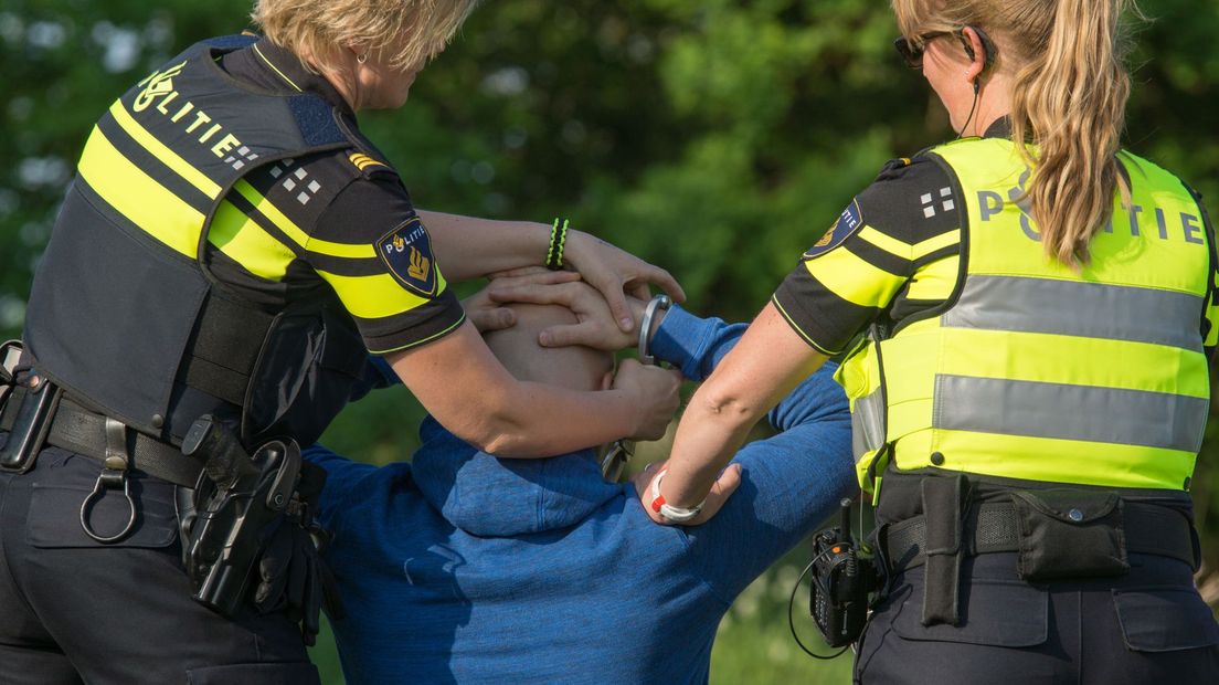 Er werden twee verdachten aangehouden (Rechten: RTV Drenthe / Kim Stellingwerf)