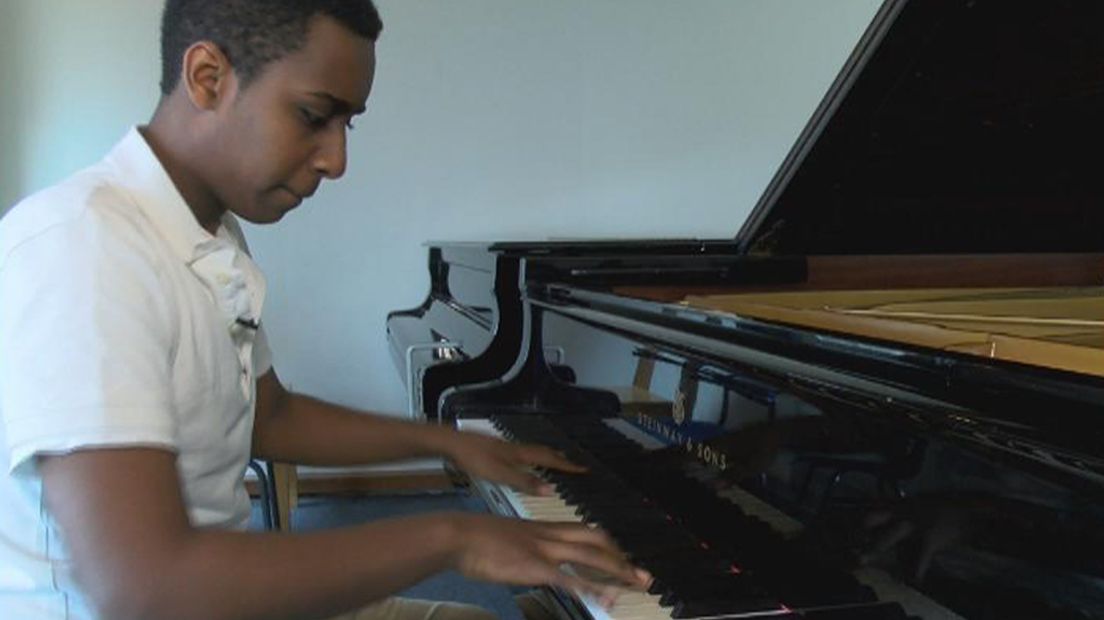De 15-jarige Johannes is dol op klassieke muziek
