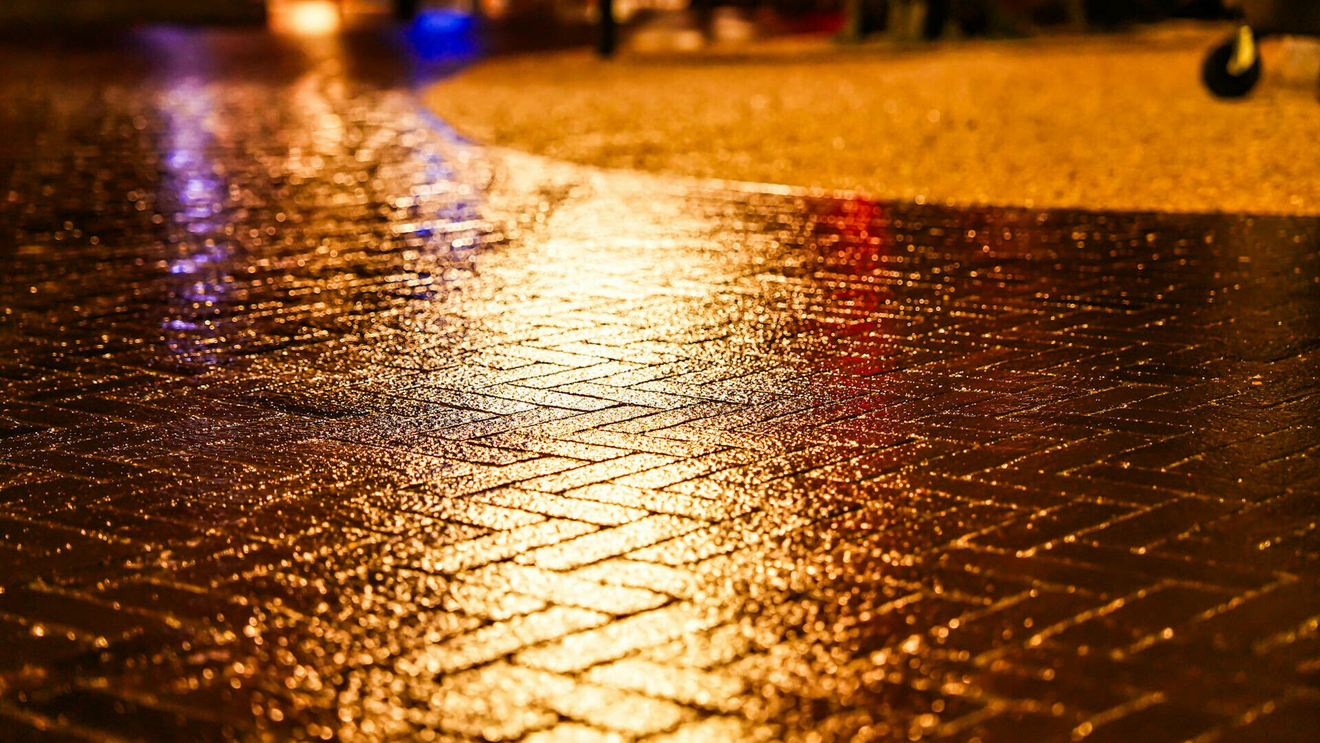 Geen bussen in Drenthe door gladheid, vanaf vanavond code oranje