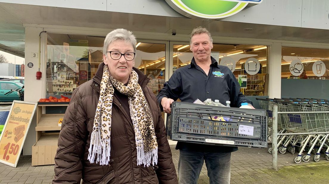 De buurtsuper waar de boodschappen nog voor de klant in de auto worden gezet