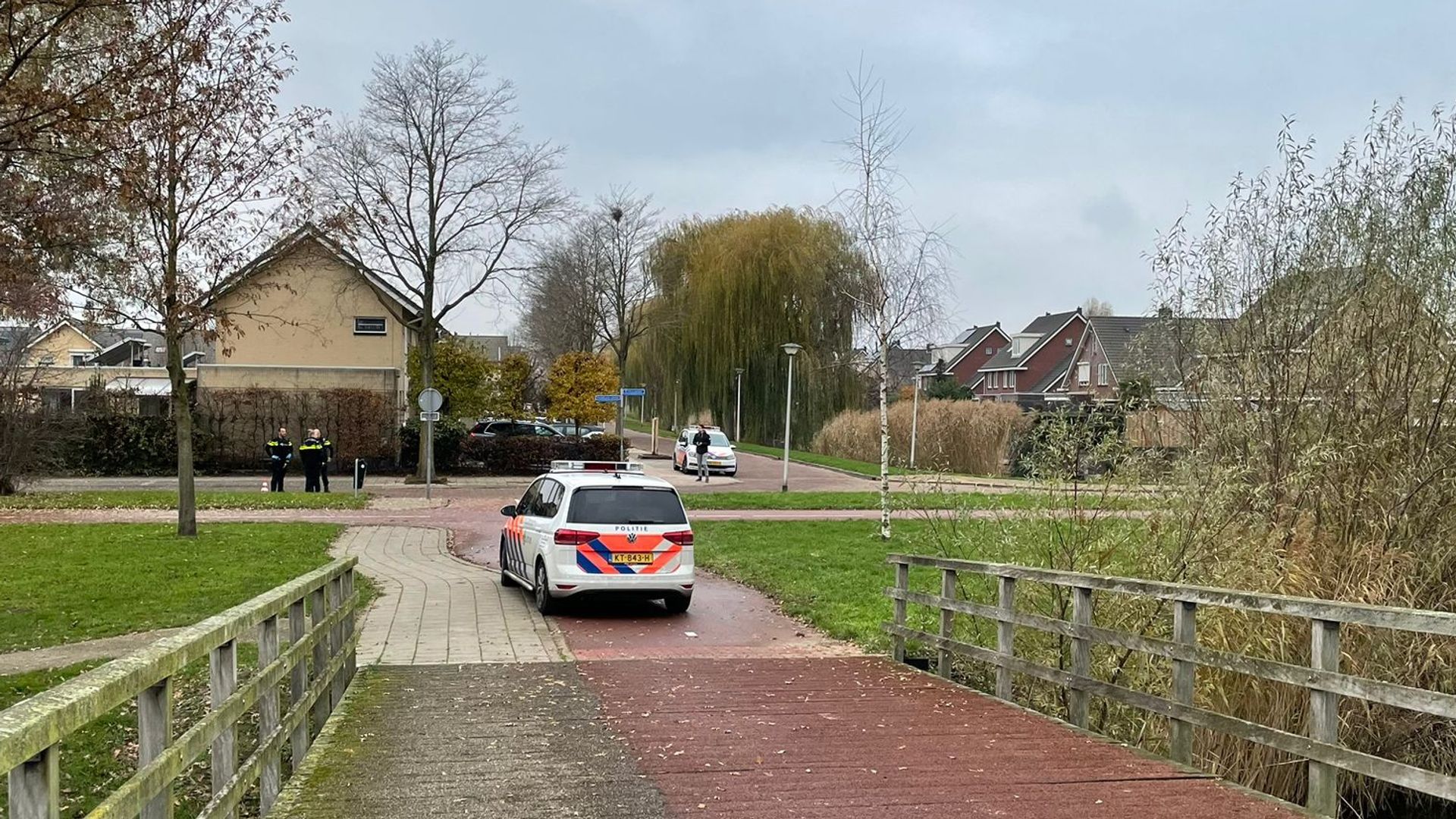 112-nieuws: Politie Lost Waarschuwingsschot En Vindt Hakbijl In ...