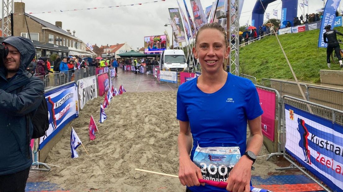 Samantha Luitwieler wint Kustmarathon 2021