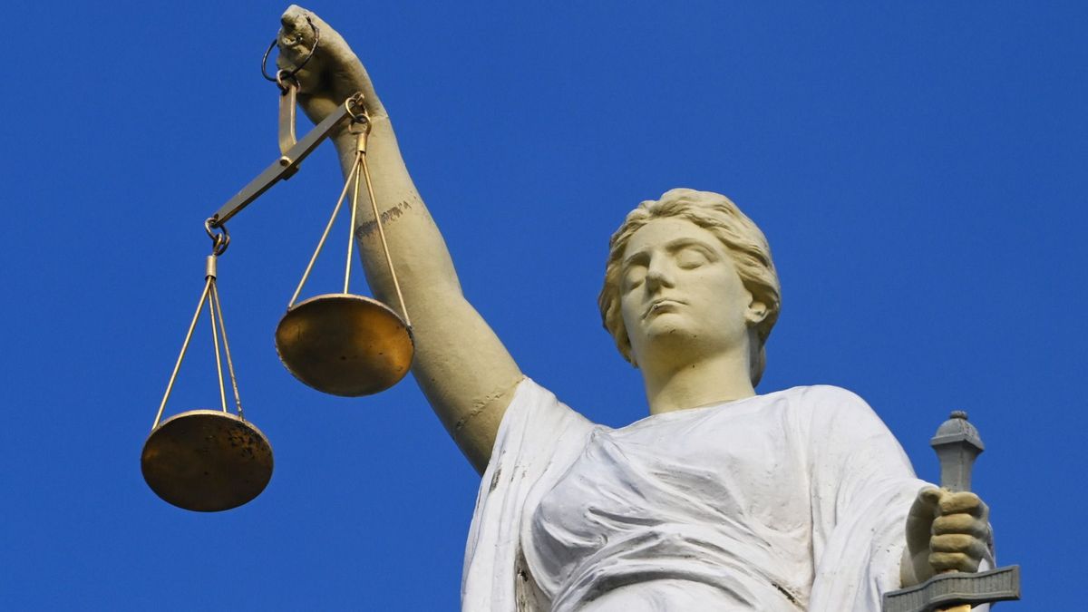Voetballer VV Drogeham krijgt 80 uur werkstraf voor schop tegen het hoofd