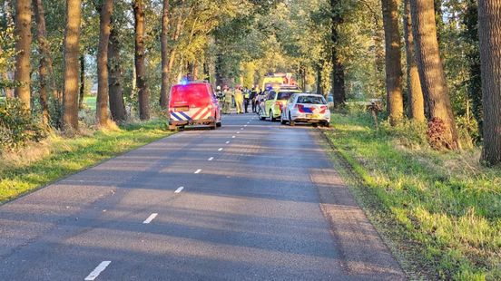 Twee doden bij ongeluk. Twee doden bij ongeluk.