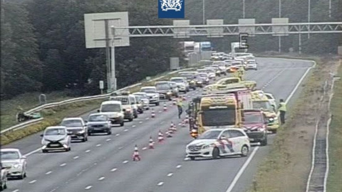 Er is maar één rijstrook open