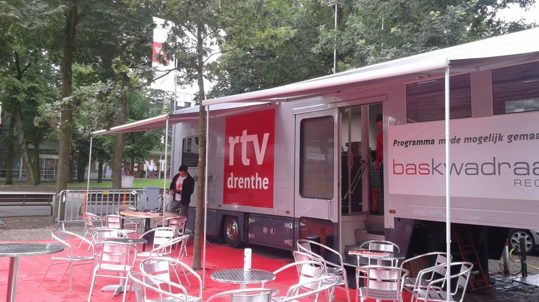De roadstudio van RTV Drenthe staat in Emmen