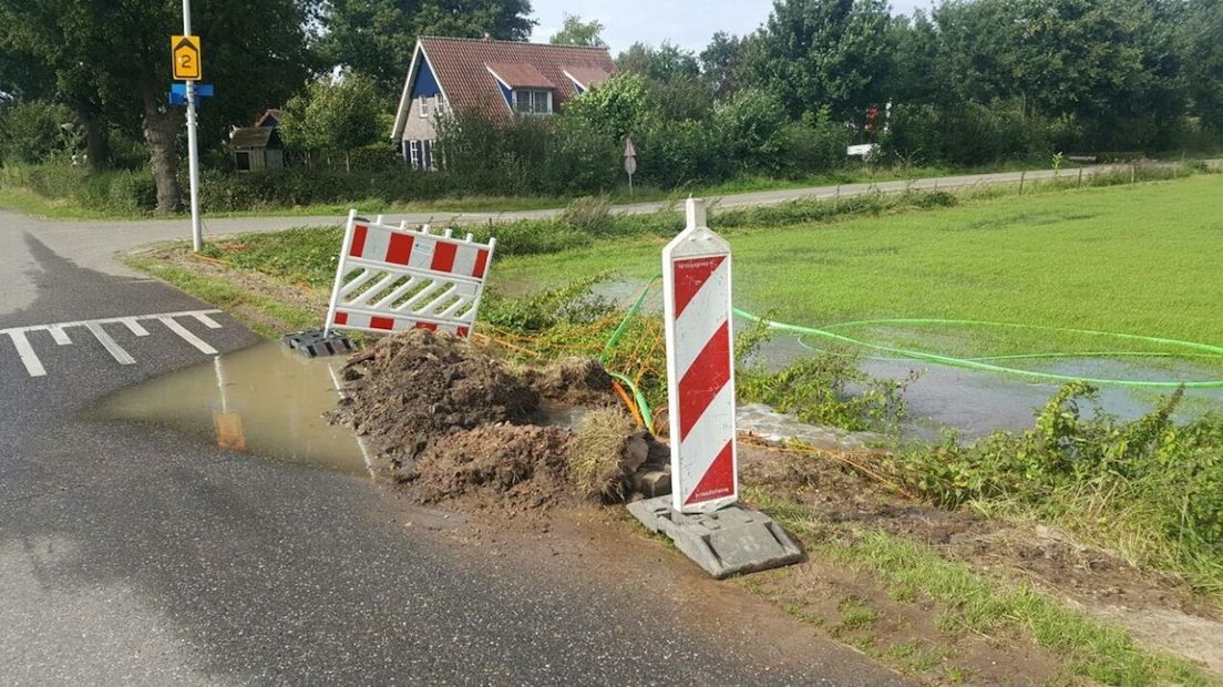 Wateroverlast na leidingbreuk in Markelo