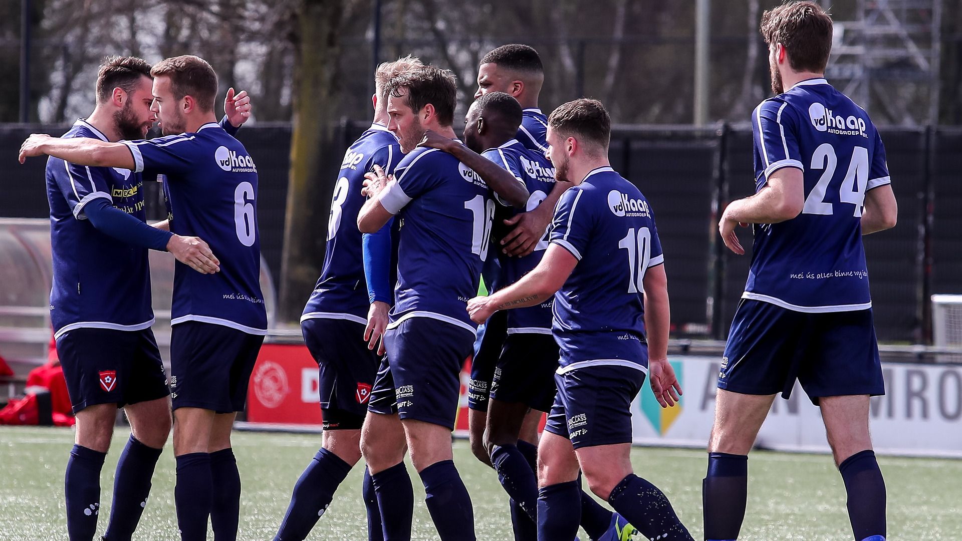 Harkemase Boys fiert de lykmakker