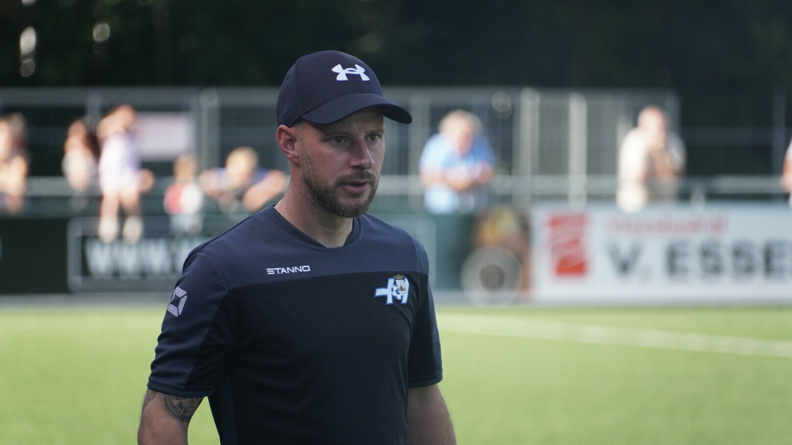 Hoogeveen boekt belangrijke overwinning tegen Scherpenzeel: ‘Als wij ons niveau halen kunnen we het elke tegenstander lastig maken’