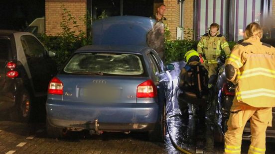 Auto in brand • gewonden bij ongeval. Auto in brand • gewonden bij ongeval.